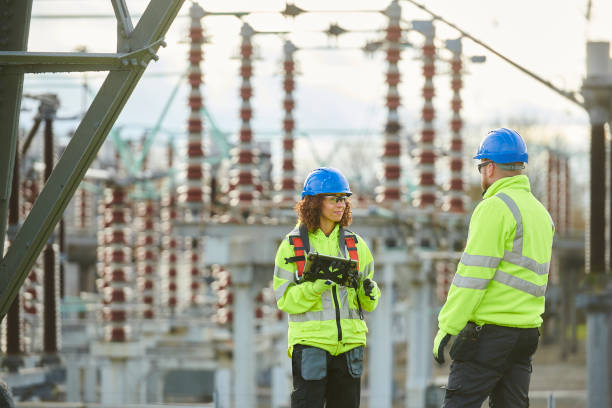 Best Affordable Emergency Electrician  in Lafayette, OR